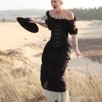 17912850758683467_pepperandplatinum